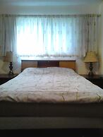 Canora Home Rentals Holiday Cottage