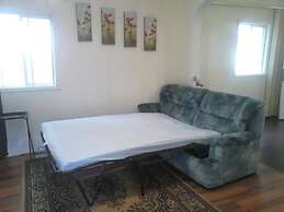 Canora Home Rentals Holiday Cottage