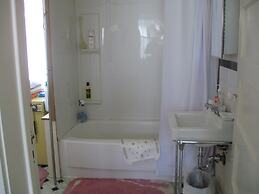 Canora Home Rentals Holiday Cottage