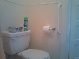 Canora Home Rentals Holiday Cottage