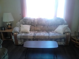 Canora Home Rentals Holiday Cottage