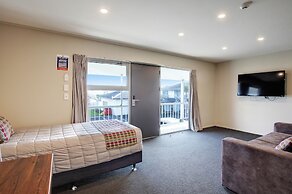 Ellerslie Palms Motel