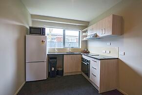 Ellerslie Palms Motel