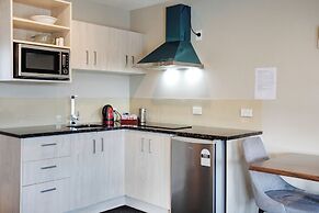 Ellerslie Palms Motel