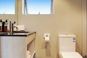 Ellerslie Palms Motel