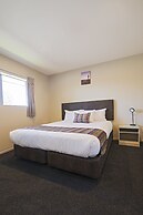 Ellerslie Palms Motel