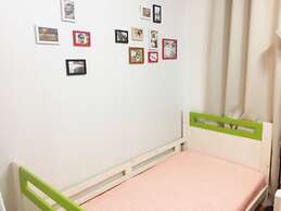 Tiara Guesthouse - Hostel