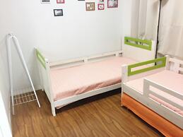 Tiara Guesthouse - Hostel