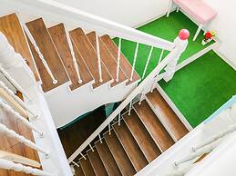 Tiara Guesthouse - Hostel