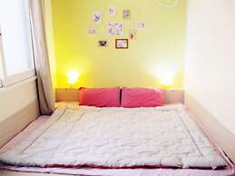 Tiara Guesthouse - Hostel