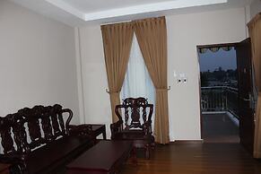 Thong's Inn - KNO Kualanamu Transit Hotel