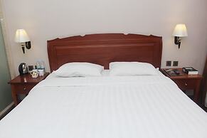 Thong's Inn - KNO Kualanamu Transit Hotel