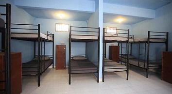 Captain Goose Hostel