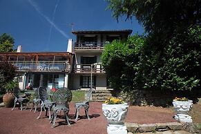 Logis Hôtel Restaurant La Chaumière