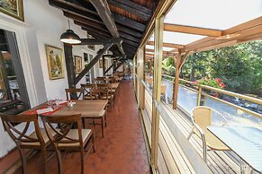 Logis Hôtel Restaurant La Chaumière