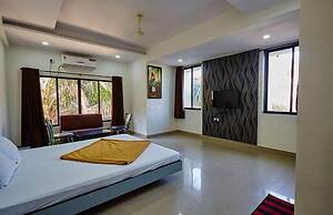 Hotel Galaxy's Vaibhav