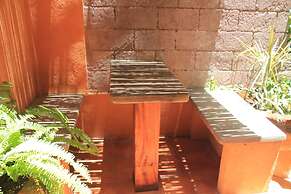 3 Palms Residence
