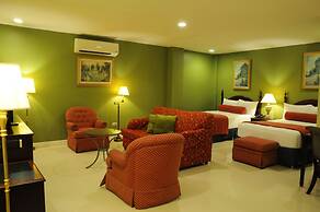 Dreamwave Hotel Santiago City
