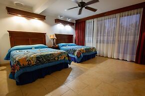 Manta Ray Bay Resort