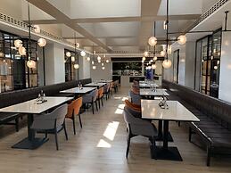 Kingdom Shuyue Hotel