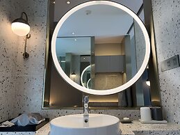 Kingdom Shuyue Hotel