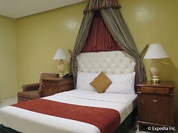 Dreamwave Hotel Lemery