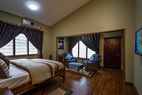 Maaha Beach Resort