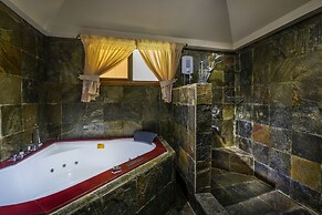Maaha Beach Resort