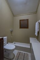 Maaha Beach Resort