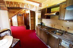 Hotel Dworek Wapionka