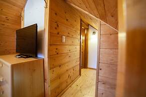 Hotel Dworek Wapionka