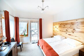 Hotel Dworek Wapionka