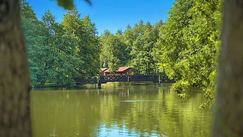 Hotel Dworek Wapionka
