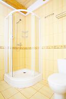 Hotel Dworek Wapionka