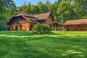 Hotel Dworek Wapionka