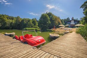 Hotel Dworek Wapionka