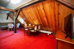 Hotel Dworek Wapionka