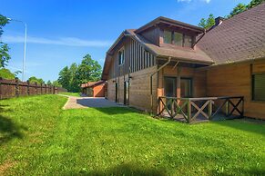 Hotel Dworek Wapionka