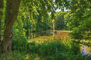 Hotel Dworek Wapionka