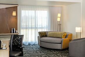 Courtyard by Marriott Somerset