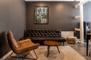 Vintage Apartment Hotel