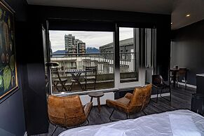 Vintage Apartment Hotel