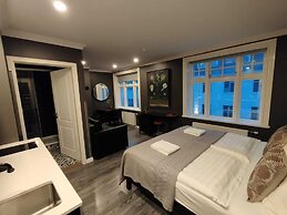 Vintage Apartment Hotel