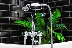 Vintage Apartment Hotel