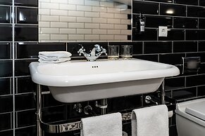 Vintage Apartment Hotel