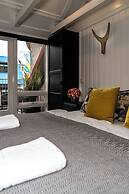 Vintage Apartment Hotel