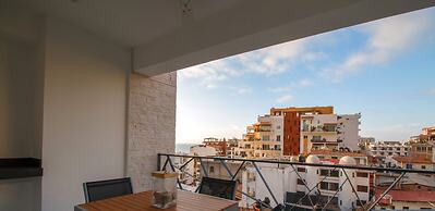 D Terrace Luxury Residences