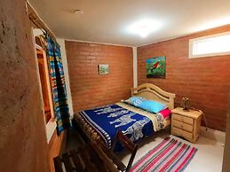 Hotel La Casa Amarilla City