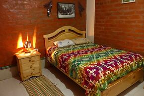 Hotel La Casa Amarilla City