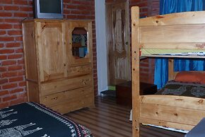 Hotel La Casa Amarilla City